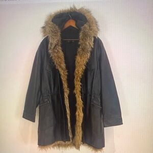 Danier Black Long Genuine Leather Faux Fur Trim Removeable Lining Jacket Size L